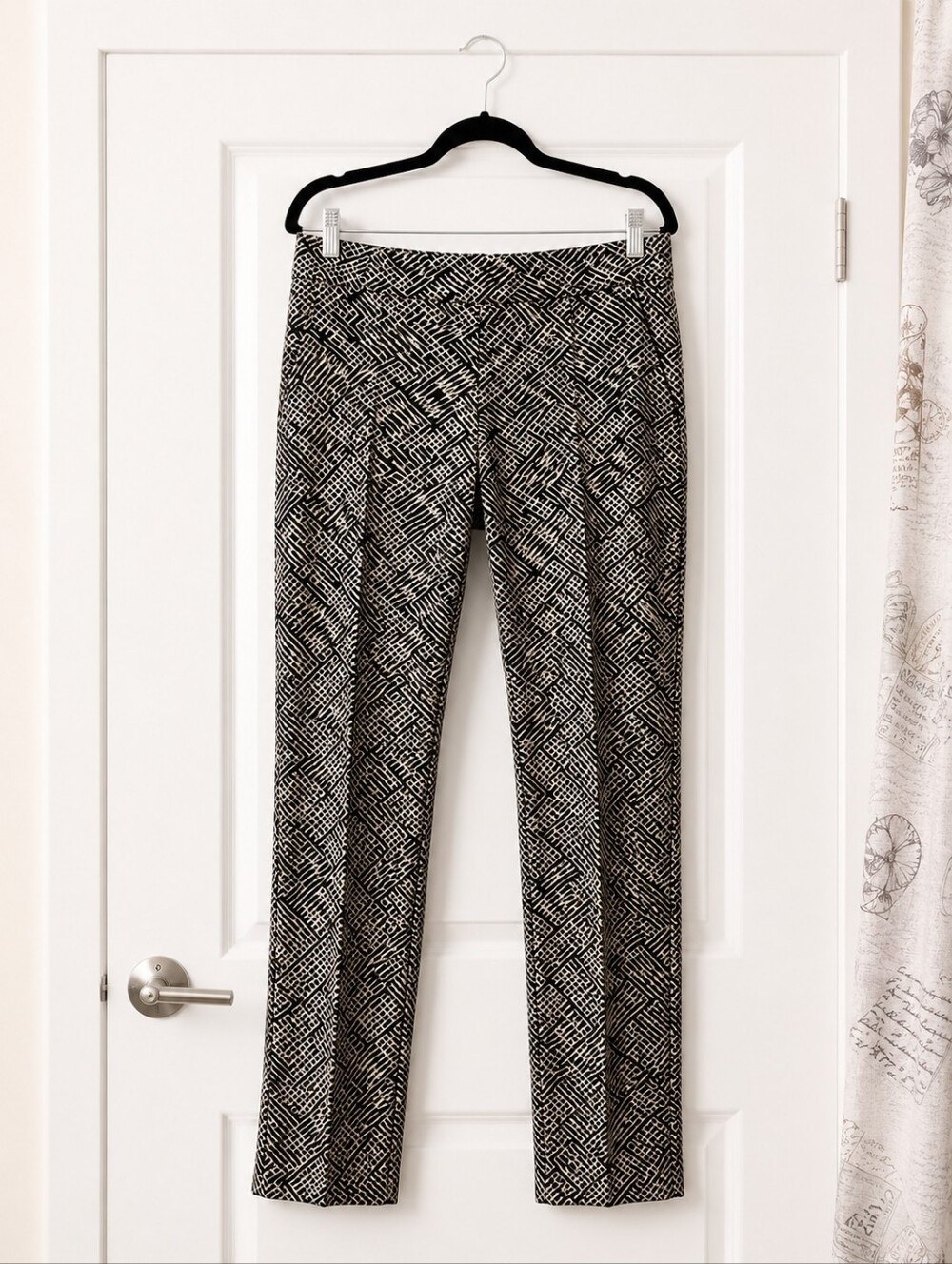 LuLaRoe Black & Cream Geometric Print Leggings Size 12